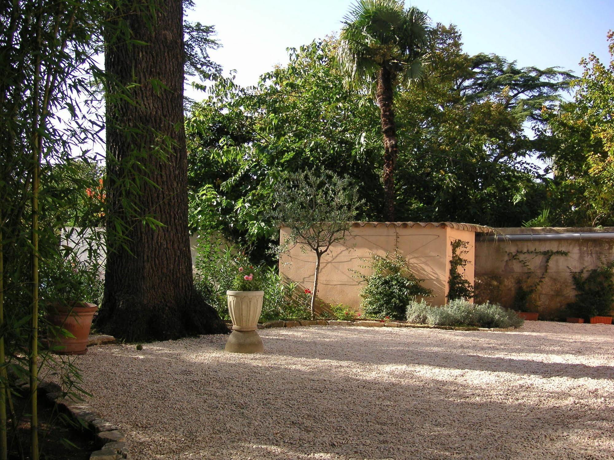 Hotel Le Victoria Draguignan Exteriér fotografie
